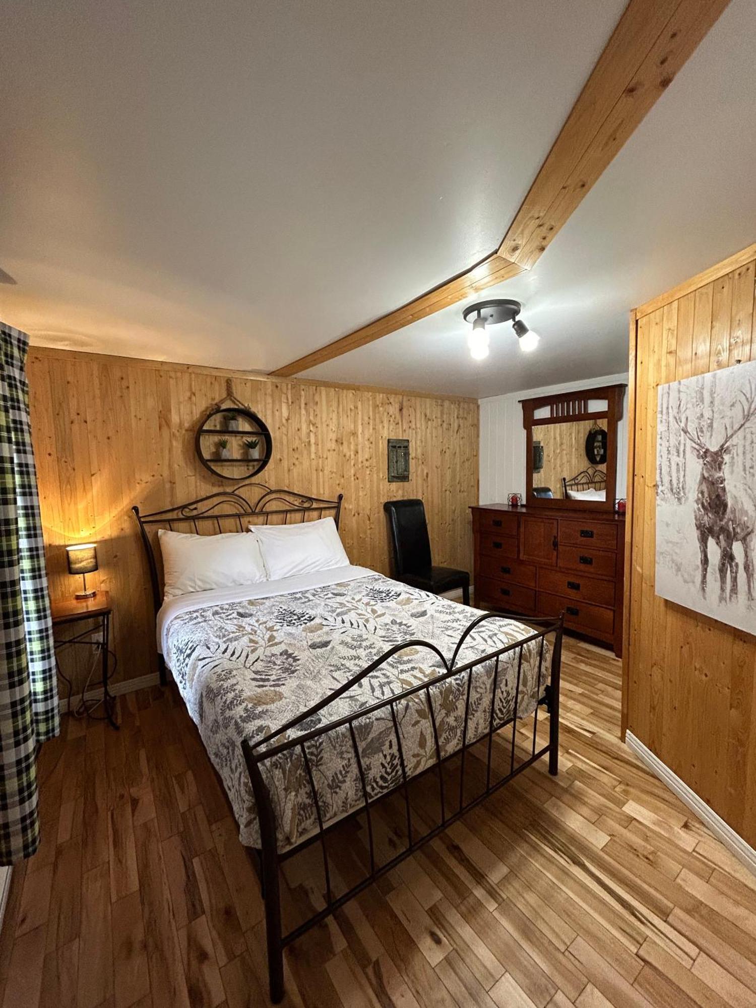 Camping Chalets Spas Pignons Rouges Saint Romain Eksteriør bilde